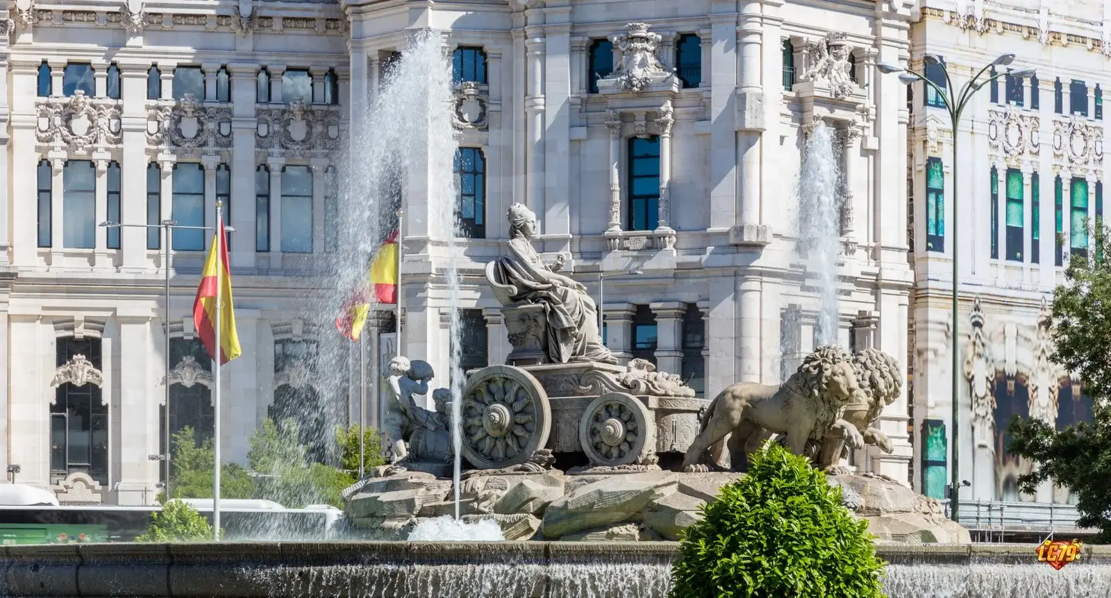 Plaza de Cibeles Madrid, điểm kết của lễ diễu hành Spain vô địch World Cup 2026, ảnh Wikimedia Commons đã đóng watermark LC79