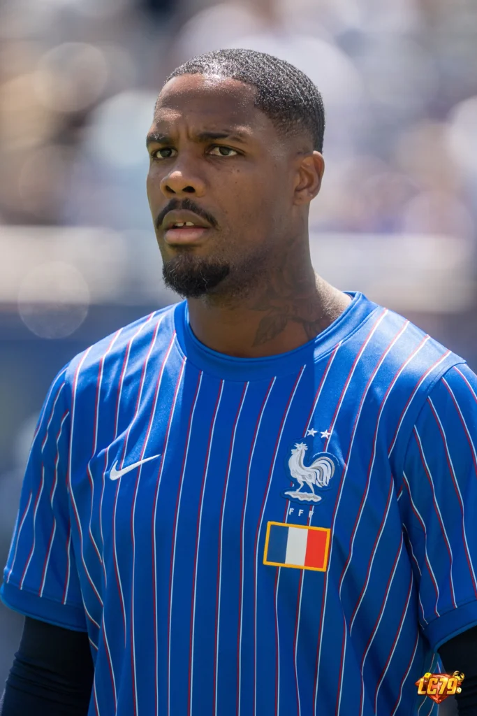 Mike Maignan của France, ảnh Wikimedia Commons đã đóng watermark LC79