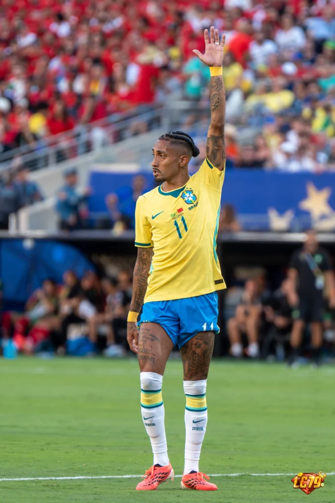 Raphinha trong màu áo Brazil trước trận Brazil vs Norway