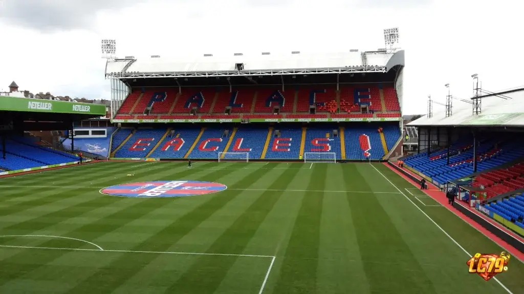 Selhurst Park trước hành trình Europa League của Crystal Palace