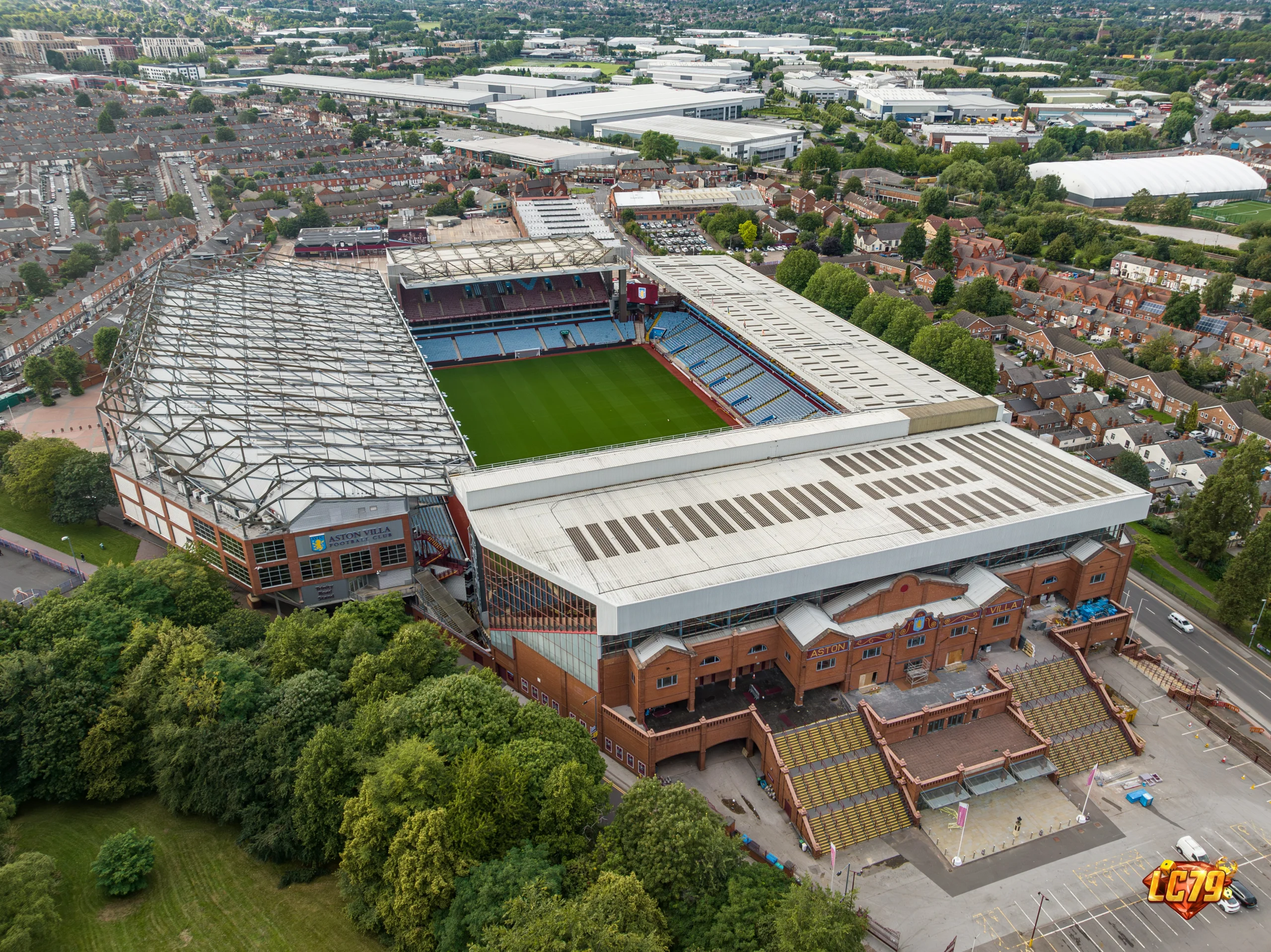 Villa Park trước trận Aston Villa vs Viking, ảnh đã đóng watermark LC79