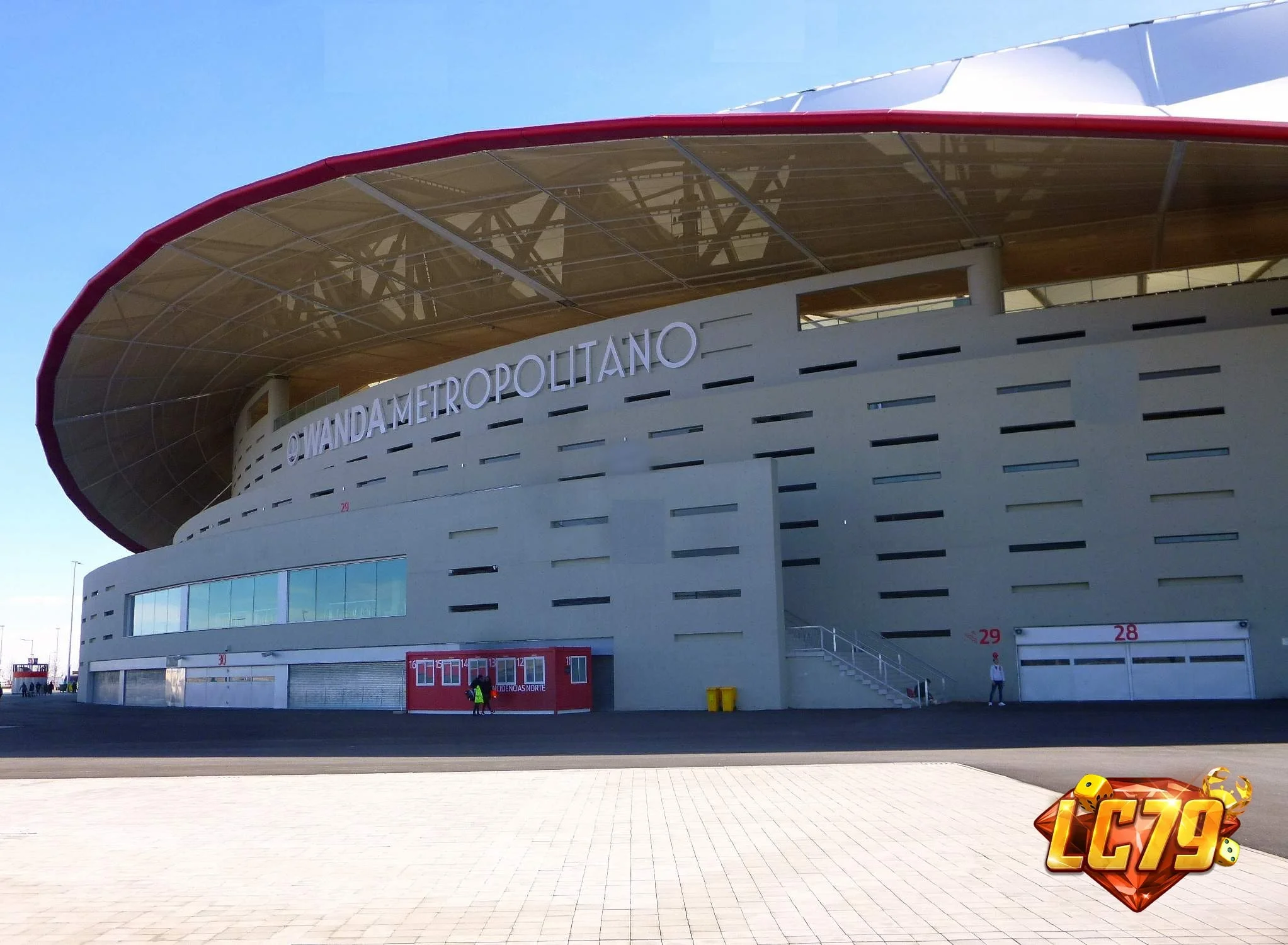 Riyadh Air Metropolitano trước trận Atlético vs Bayern ngày 03/11, ảnh đã đóng watermark LC79