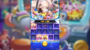 Ảnh giao diện chính game Plushie Frenzy (slot PG) chơi tại LC79